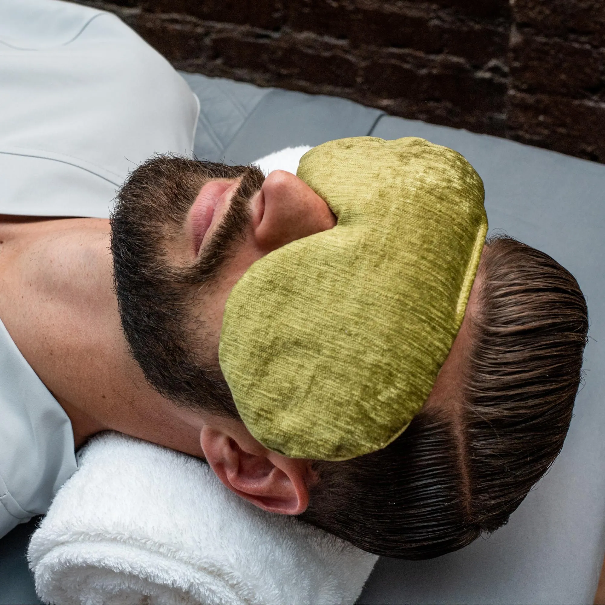 Kozi Rejuvenating Eye Pillow