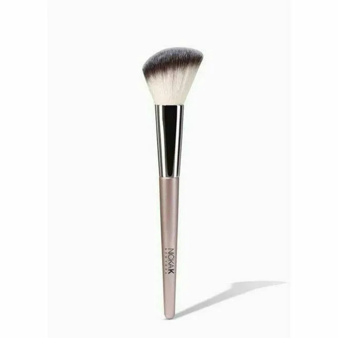 Nicka k: Beauty Play Makeup Brushes