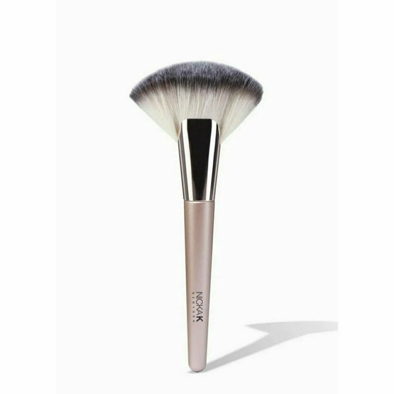 Nicka k: Beauty Play Makeup Brushes